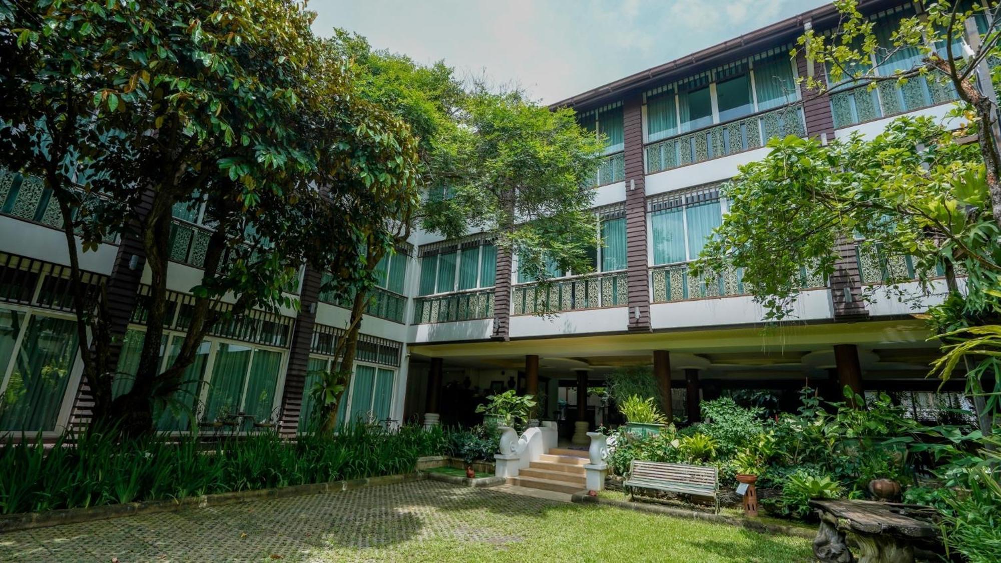 Kodchasri Thani Hotel Chiangmai Chiang Mai Extérieur photo