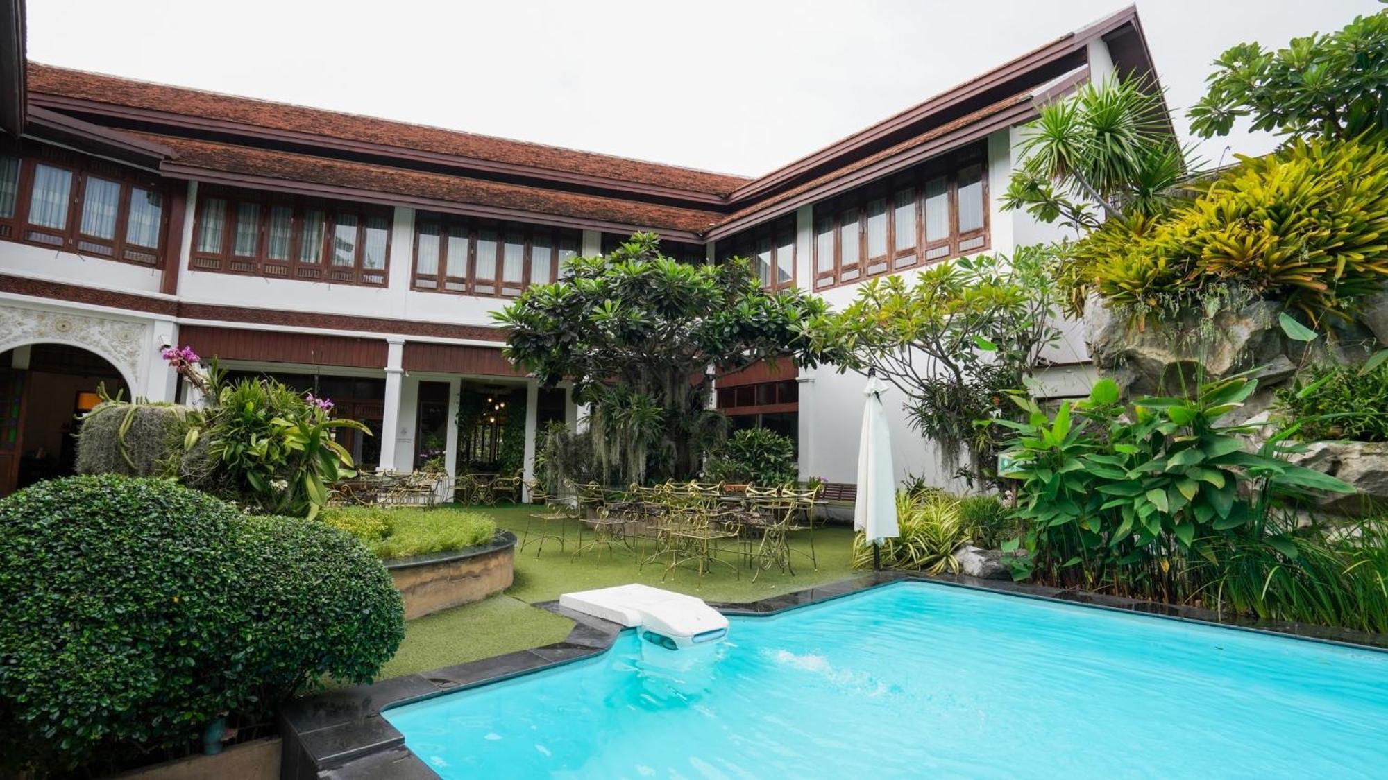 Kodchasri Thani Hotel Chiangmai Chiang Mai Extérieur photo